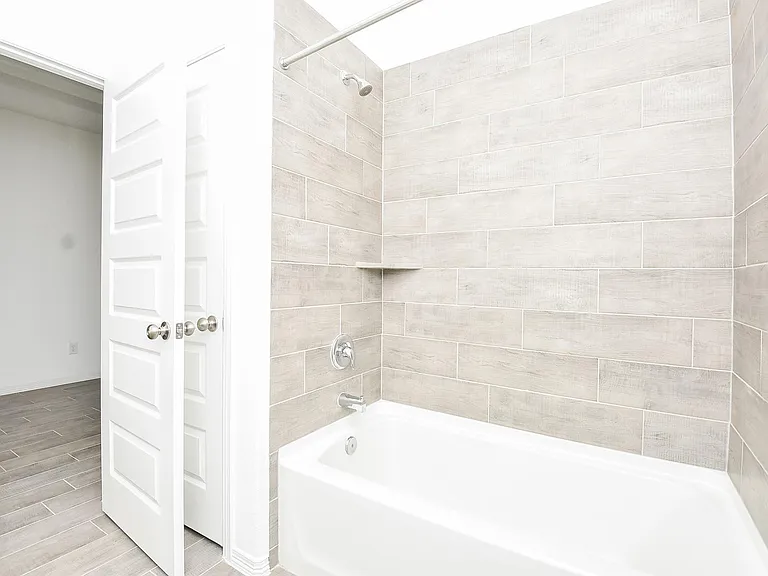 5715 Aurora Greens Ln — Photo 25