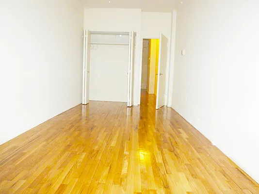 Rented by DSA Realty | media 31