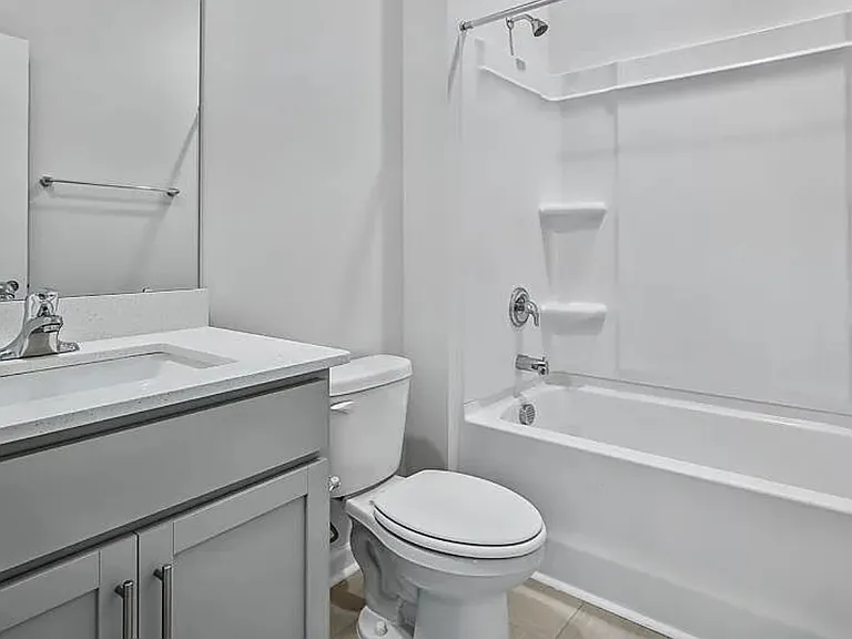 239 Lake Tyler Dr — Photo 2