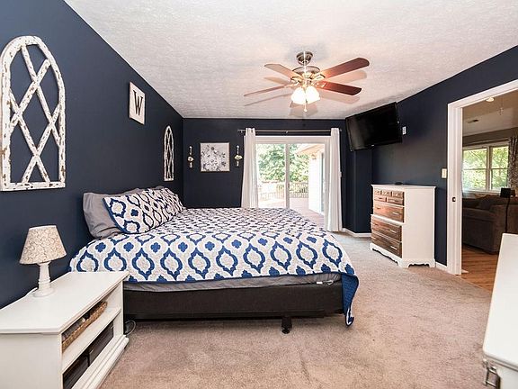 5th image of 117 Orange Blossom Dr