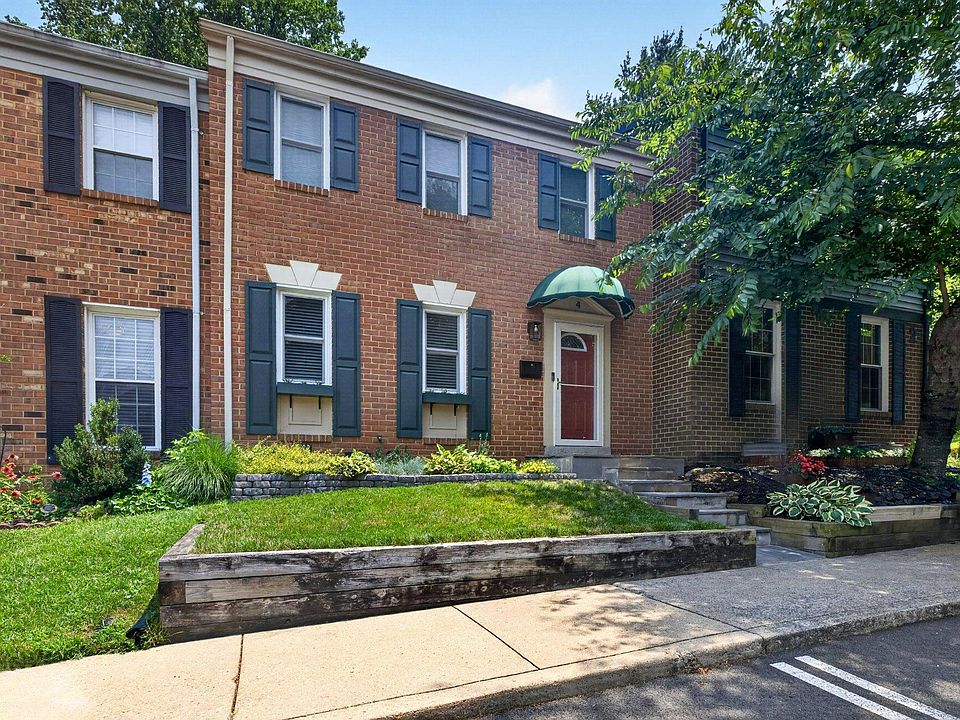 1st image of 4 Honey Brook Cir