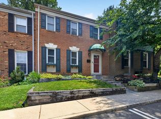4 Honey Brook Cir, Gaithersburg, MD 20878