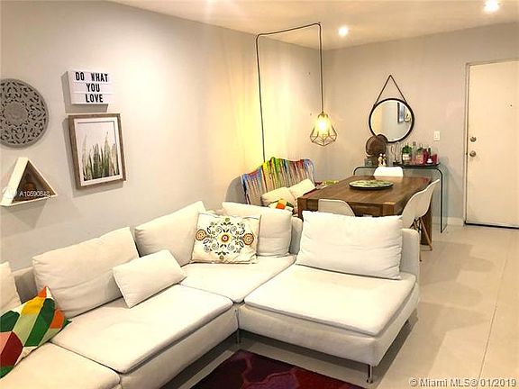 5th image of 17620 Atlantic Blvd APT 201