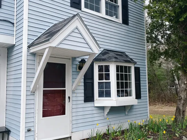 37 Millstream Lane, Concord, NH 03303