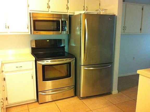 5th image of 1304B Coleman Ct