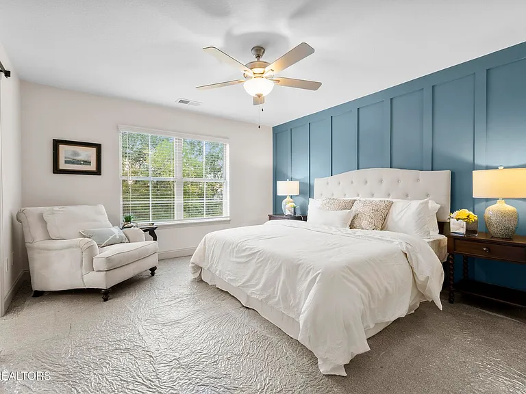 1807 Bennett Village Dr — Photo 9