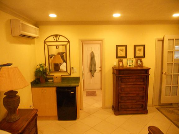 4th image of 10877 Overseas Hwy APT 17