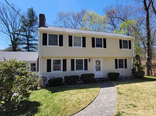 31 Hunnewell St #31, Needham Heights, MA 02494