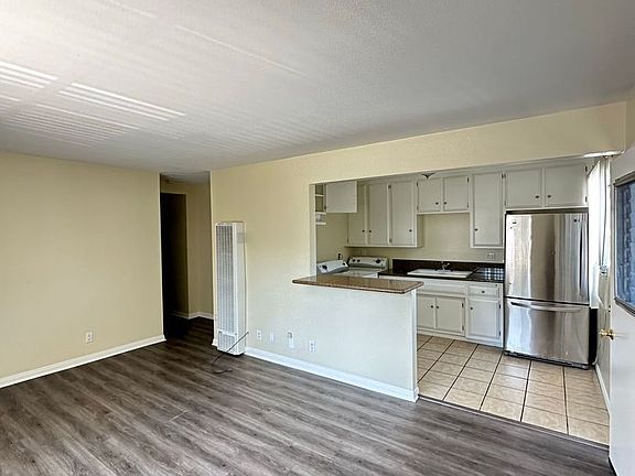 3rd image of 5612 Rocket St #5616