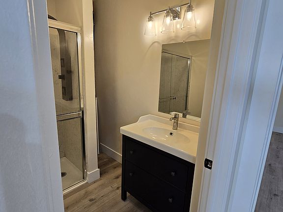 4th image of 3176 Sierrama Dr