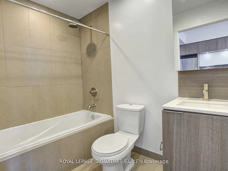 170 Sumach St #1810 — Photo 11