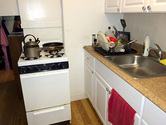2nd image of 60 Otis St
