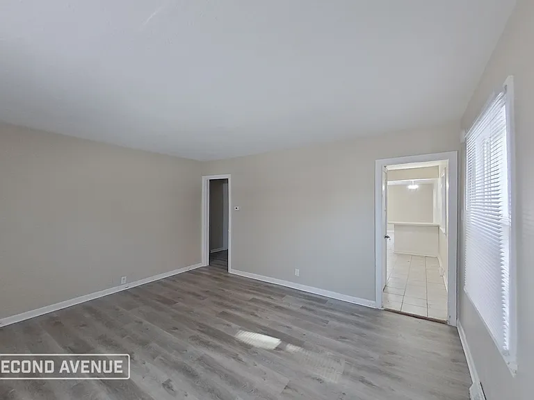 4772 Jefferson St — Photo 7