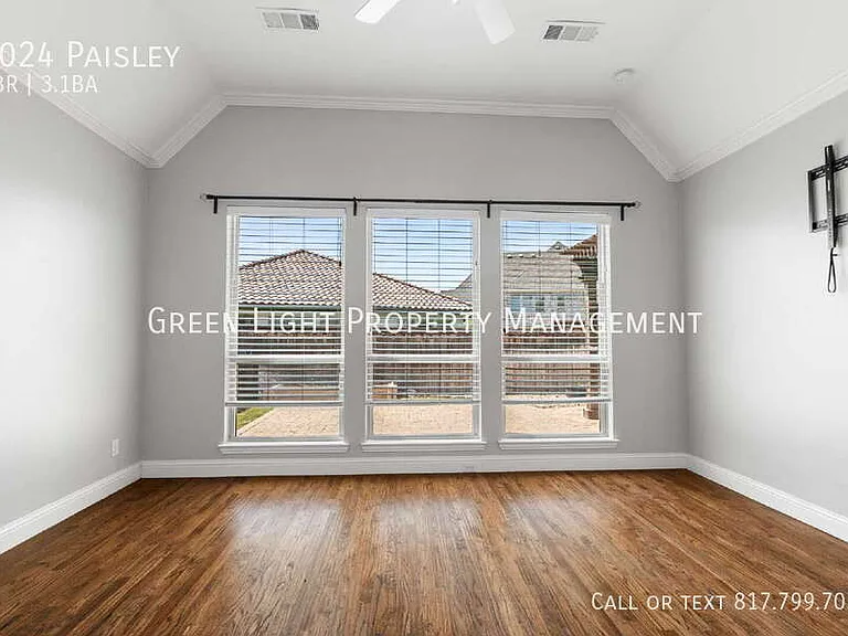 8024 Paisley Colony — Photo 32