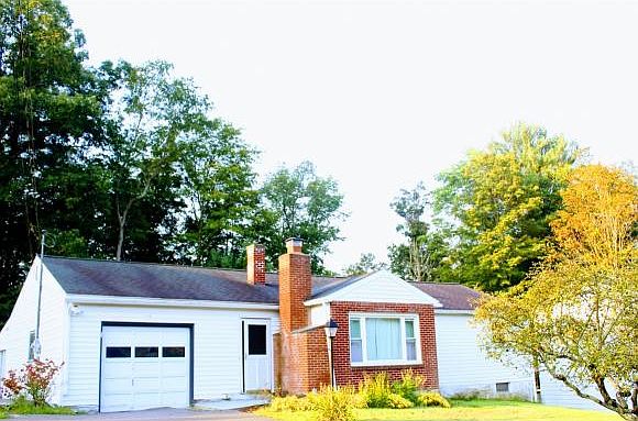 1st image of 125 Carol Ave
