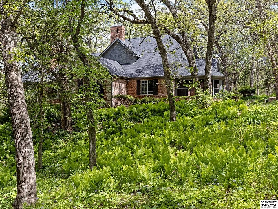 1st image of 20605 Meadow Ridge Dr