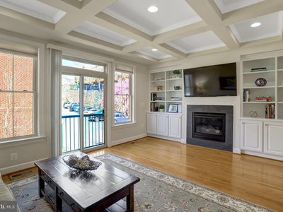 2537 S Kenmore Ct, Arlington, VA, 22206