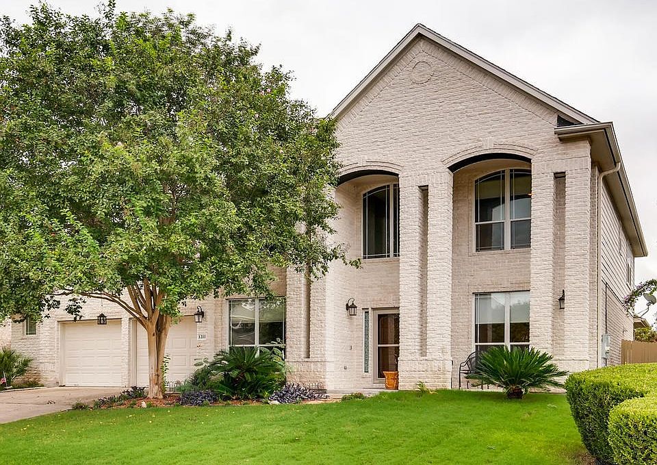 1st image of 1211 Laurel Oak Trl