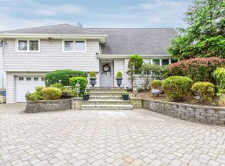 315 Virginia Ave, Oceanside, NY 11572