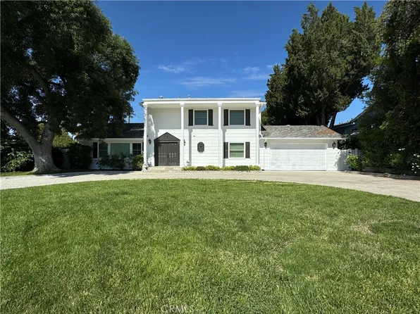 23861 Crosson Dr, Woodland Hills, CA 91367