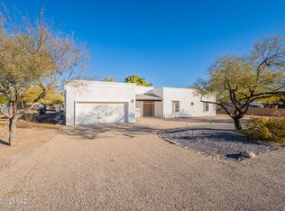 7041 E Crestline Dr, Tucson, AZ 85715