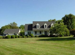 640 Barnstable Rd, Carlisle, PA 17015