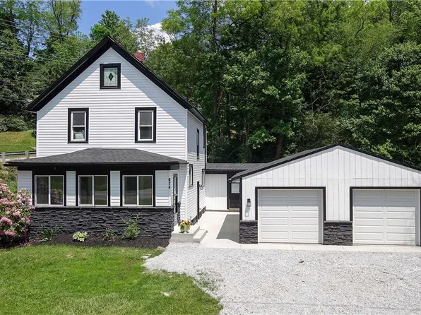 674 College St, Wadsworth, OH 44281