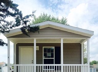 5 Oak Rdg E, Monroe, MI 48161