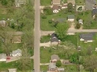 302 Garver Ave, Rockford, IL 61102