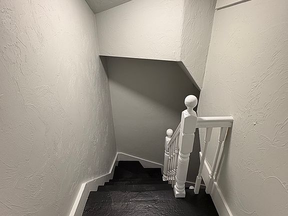 4th image of 29 Arthur St Floor 2