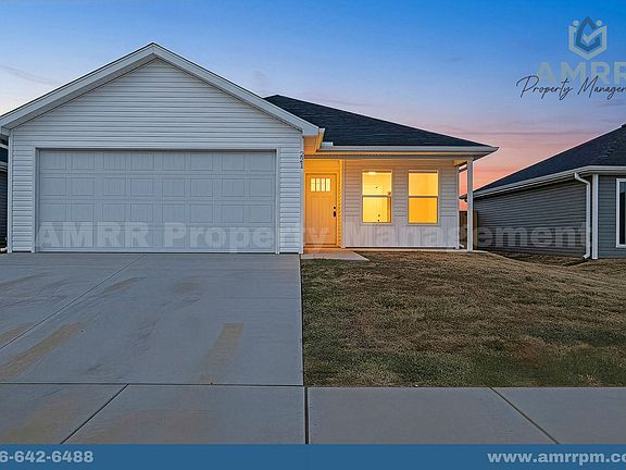 5th image of 221 Golden Field Rd