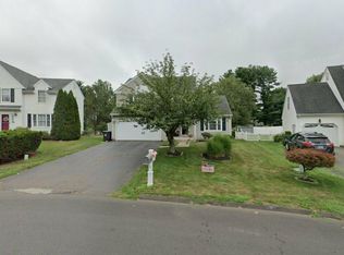 153 Harris Dr, Newington, CT 06111