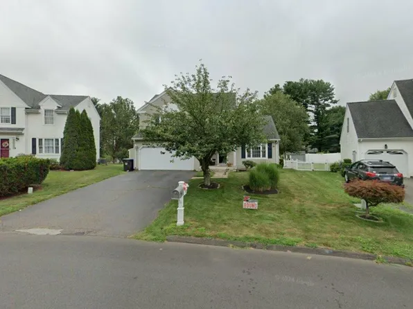 153 Harris Dr, Newington, CT 06111