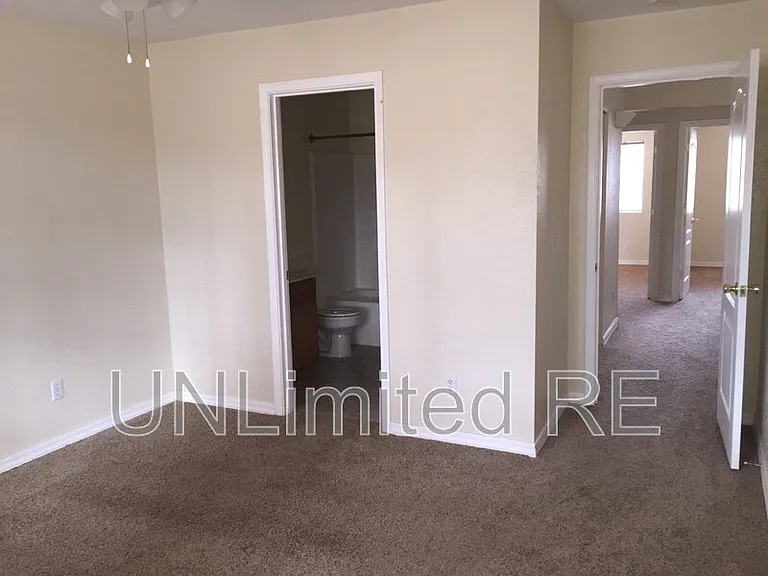 1753 W Legend Trl — Photo 12