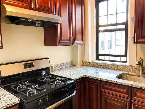 311 Allston St #11 Photo 1