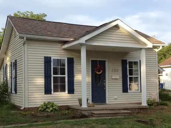 250 Saginaw St, Vassar, MI 48768