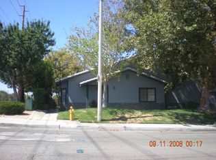 43603 8th St E APT 1, Lancaster, CA 93535
