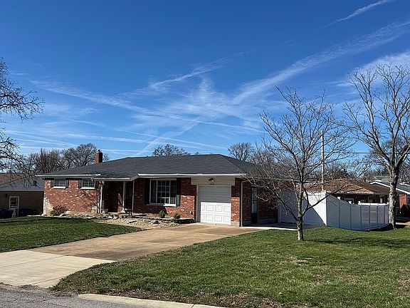 3rd image of 10101 Jeffleigh Ln