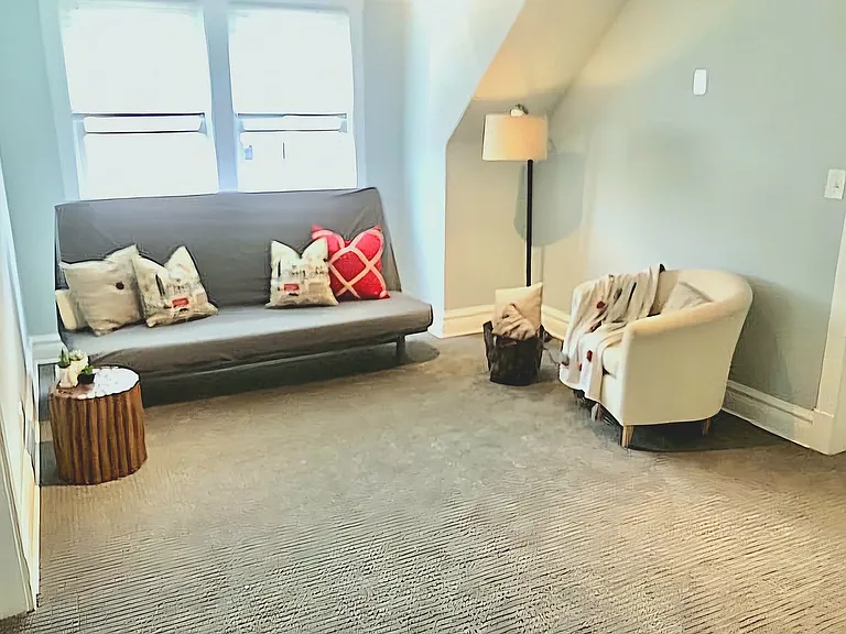 1123 S East Ave #2 — Photo 2