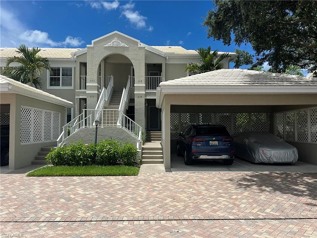 Building Photo - 5897 Chanteclair Dr #314A