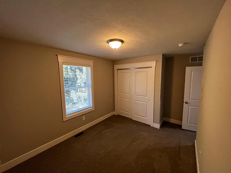 1750 Chief Okemos Cir — Photo 19