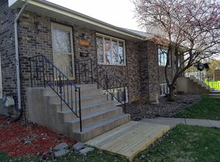 739 6th Ave S, Hopkins, MN 55343