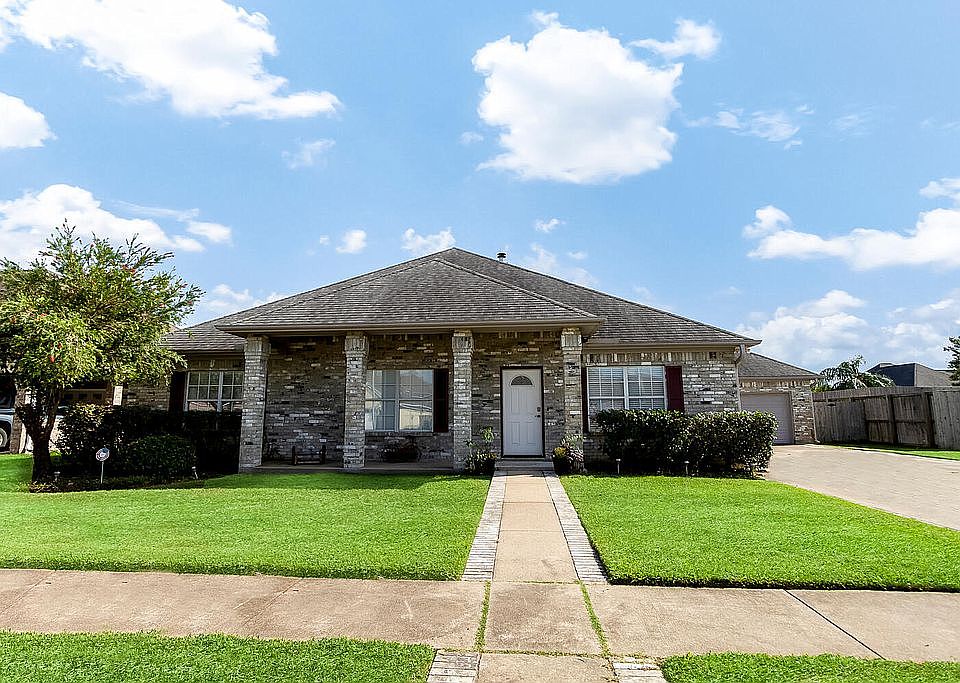 1st image of 4416 Rolling Rock Dr