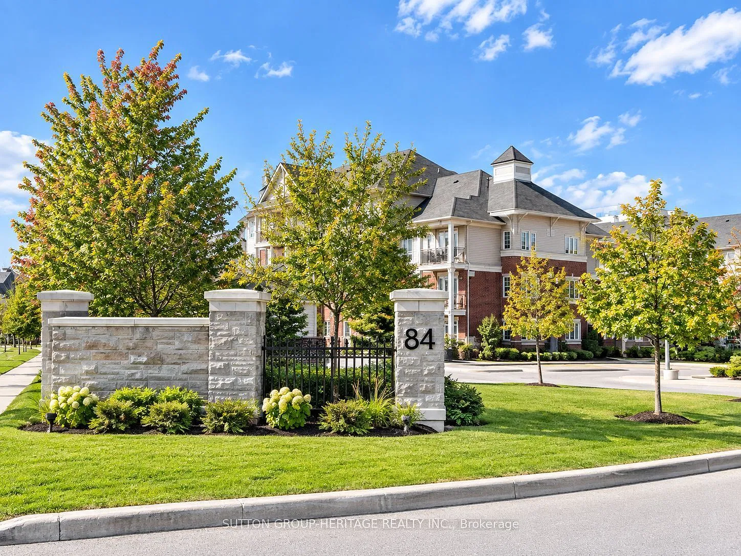 2 bed, $2,400 — Photo 1