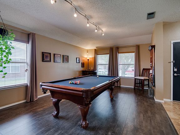 5th image of 811 Creekside Dr