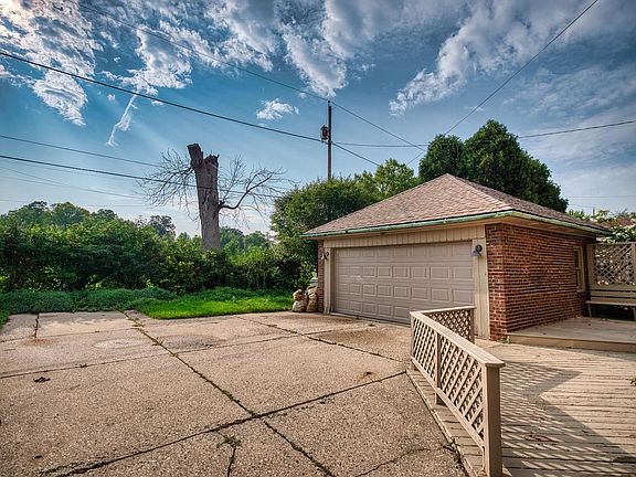 4th image of 331 N 50th STREET