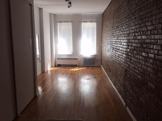 Rented by Sky Management | media 34