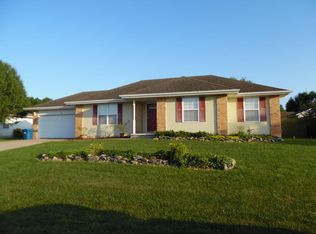 112 Canon Ave, Clever, MO 65631