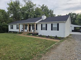 2116 Old Greenbrier Pike, Greenbrier, TN 37073