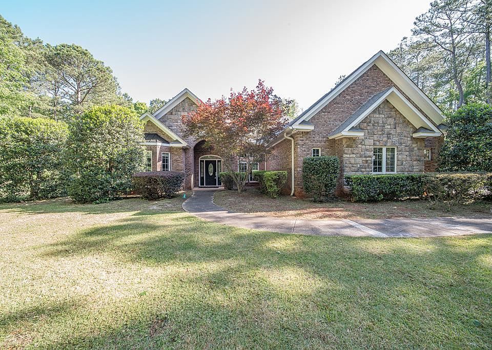 1st image of 38 Rocky Shoals Rd